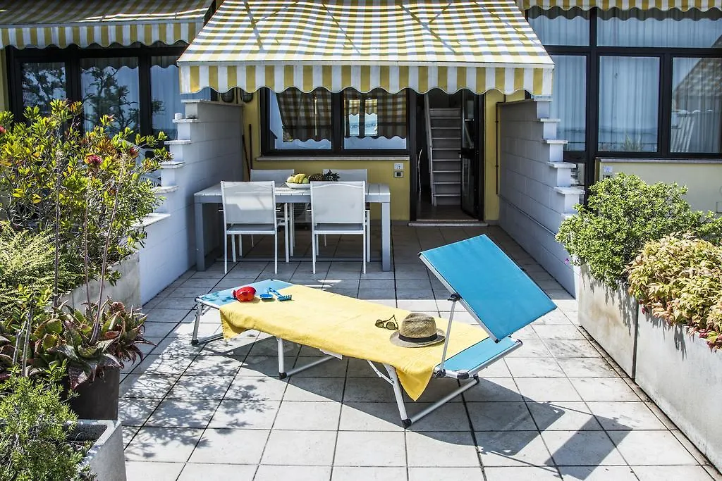Gardazzurro Aparthotel Padenghe sul Garda