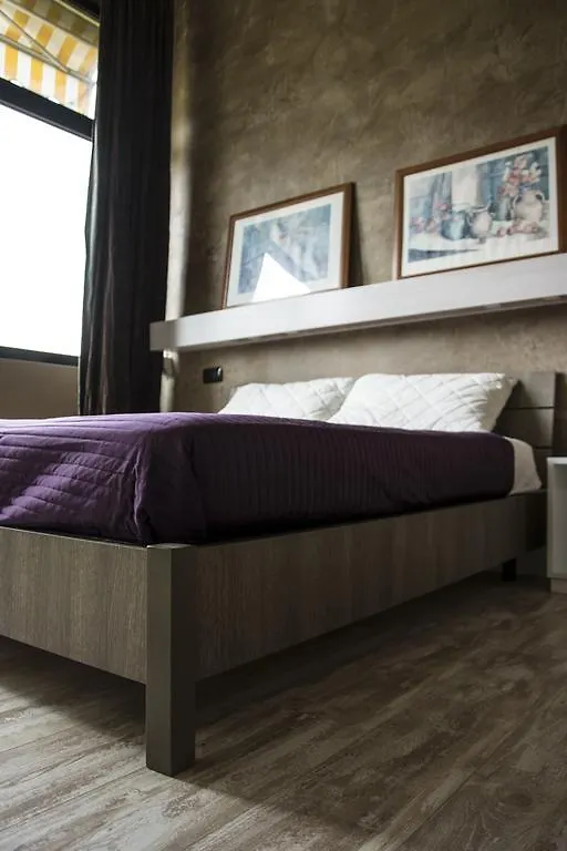 Gardazzurro Aparthotel Padenghe sul Garda 3*,  Itália